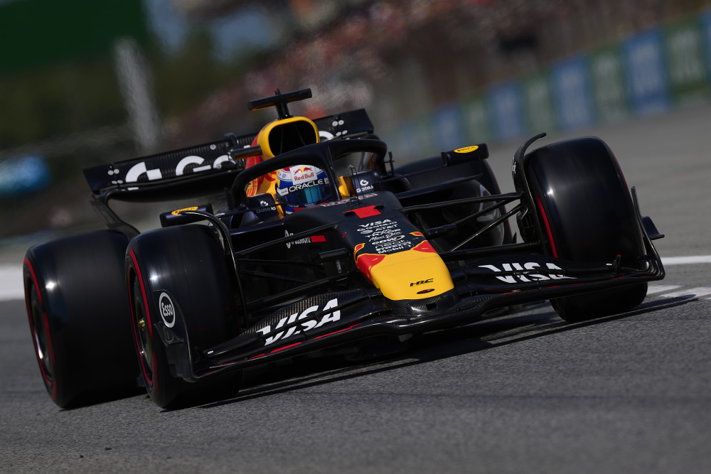 开云体育app-迈凯伦力克梅赛德斯，阿隆索高光表现  第2张