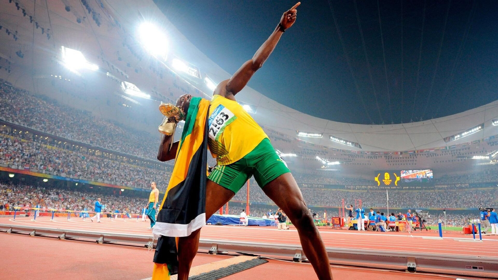 开云体育入口-欧冠淘汰赛之夜，利拉德对手完全无解，当看表时刻遇上欧洲铁壁